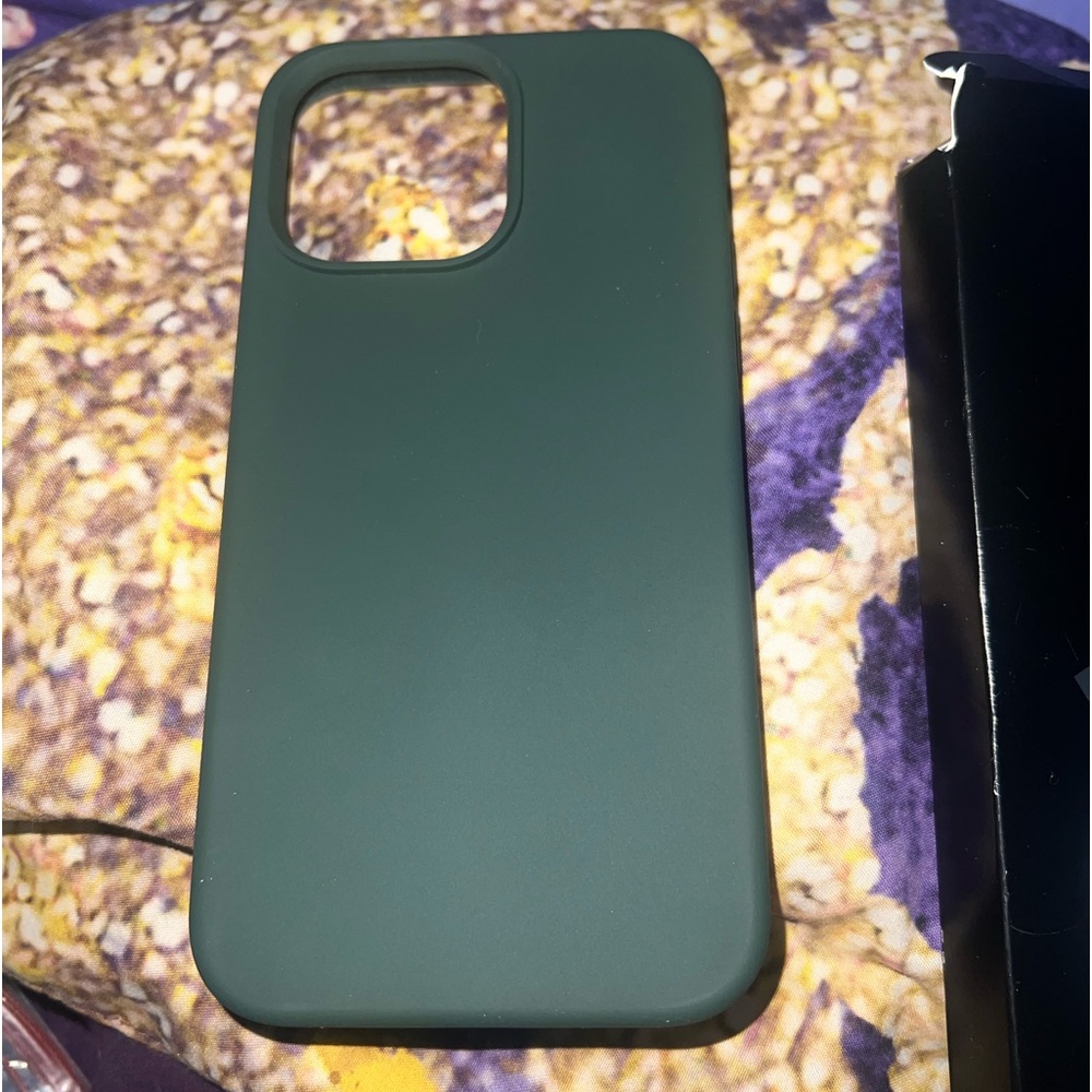 iphone 14 pro max case NWT